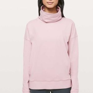 LULULEMON Go Forward Pullover dusty blush porcelain  pink 4 thumb holes cow